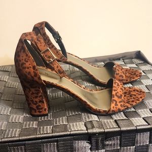 FINAL PRICE!!!.                        Leopard print block heel.